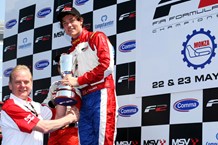 Jolyon Palmer - 2009-10 FIA Formula 2 (22)