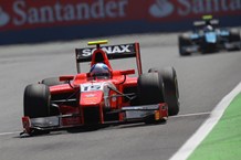 Jolyon Palmer - 2011 GP2 Series (45)