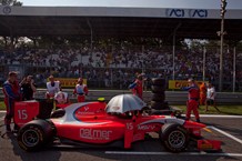Jolyon Palmer - 2011 GP2 Series (12)