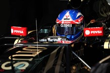 Jolyon Palmer - Lotus F1 Barcelona pre-season test (12)