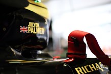 Jolyon Palmer - Russian Grand Prix - Free Practice One (7)